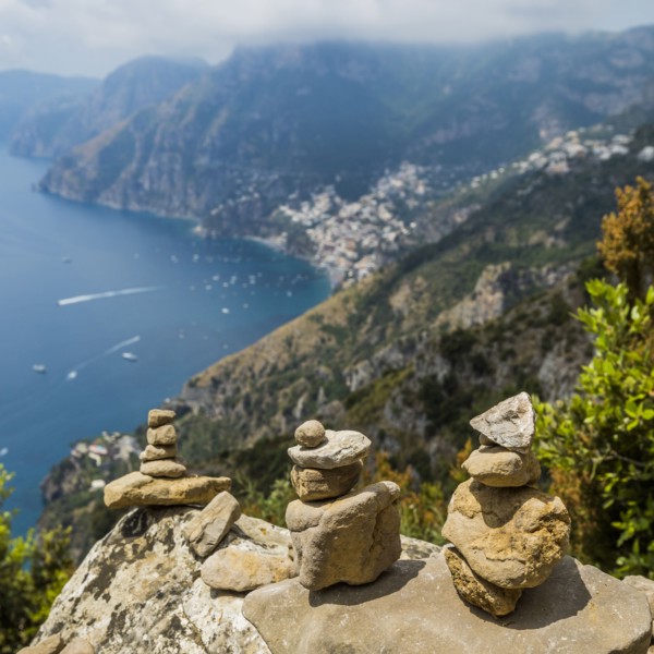 Rocks balancing near coast