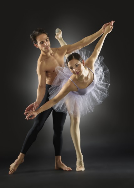 Hispanic ballet dancers performing