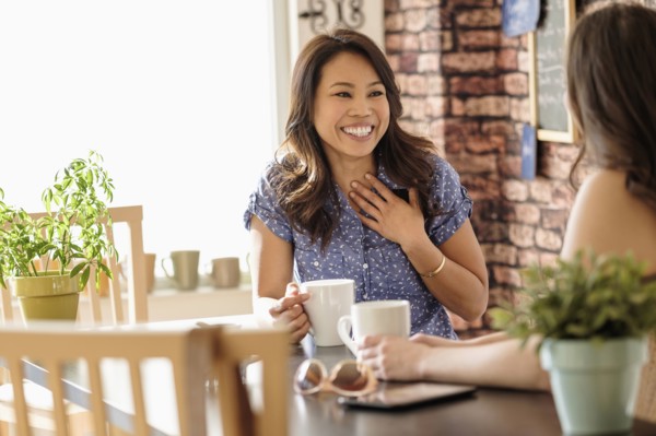 Women talking in coffee shop