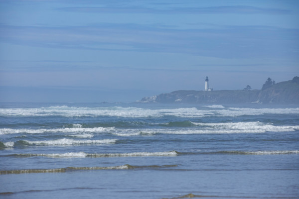 USA, Oregon, Newport, Lighthouse at Yaquina Head Outstanding Natural Area