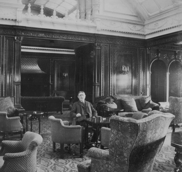 Le fumoir du RMS Mauretania