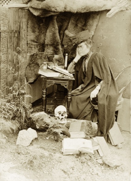 Academic 'hermit', Australia. Staged outdoors portrait of Prunella 'Prue' Brodribb, dressed up as