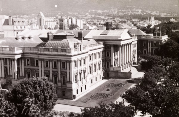 Government buildings, Cape Town. Grandiose government buildings in the centre of Cape Town. Cape