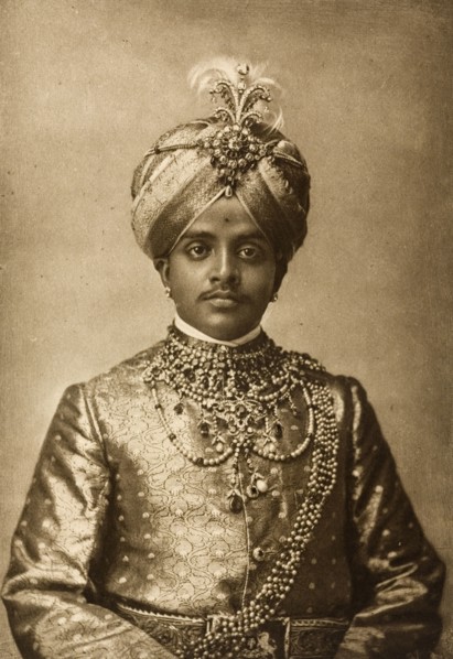 Maharajah of Mysore. Half-length studio portrait of Krishna Raja Wadiyar IV (1884-1940), Maharajah