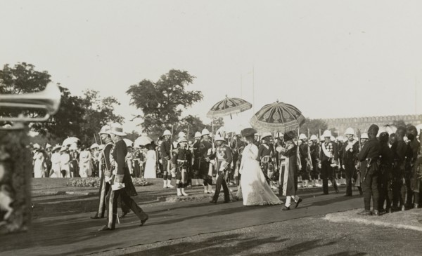 King Edward VII memorial stone. Onlookers gather to watch the unveiling of the King Edward VII