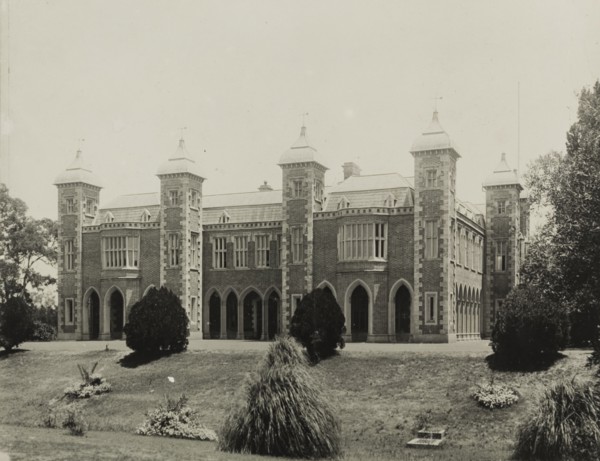 Government House, Perth. View of Perth's Government House, located in the city's business district