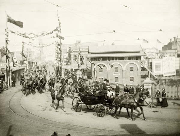 Royal parade through Perth, 1901. A horse-drawn carriage containing the Duke and Duchess of