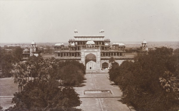 Emperor Akbar's tomb at Sikandra. View of Mughal Emperor Akbar's tomb (r.1556-1605) and the formal