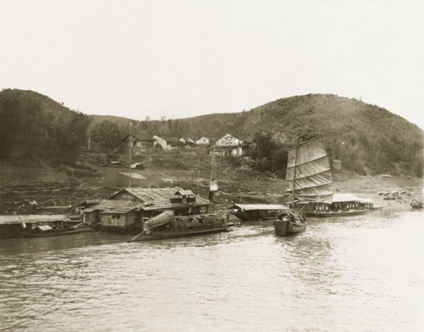 A 'likin' station on the Xijiang River. A 'likin' (Chinese provincial tax) station on the banks of