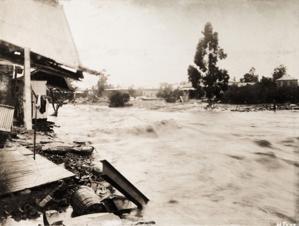 Flooding in Bloemfontein. A burst dam resulting from freak rainfall causes a flood to rampage down
