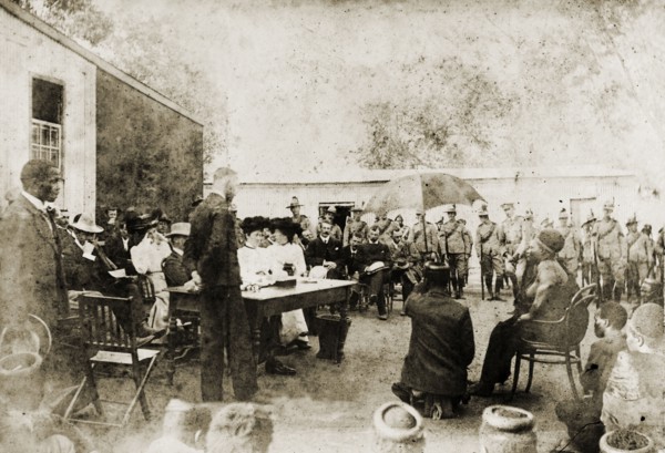 British officials meet the Queen Regent of Swaziland. Sir Arthur Lawley (1860-1932), Lieutenant