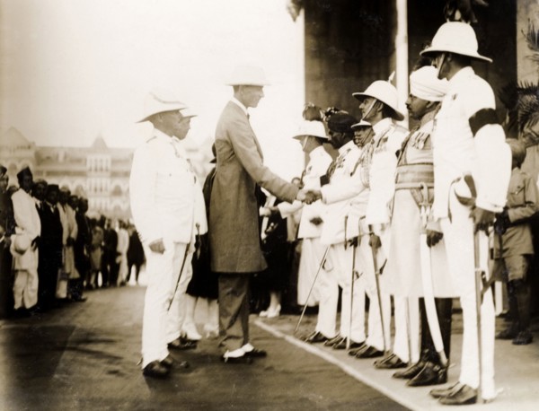 Lord Irwin's arrival at Bombay. Lord Irwin, Viceroy of India, is accompanied by Sir Henry Staveley