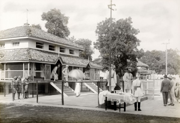 Nawab of Jaora's kennels. Lord Irwin, Viceroy of India, and his entourage are given a guided tour