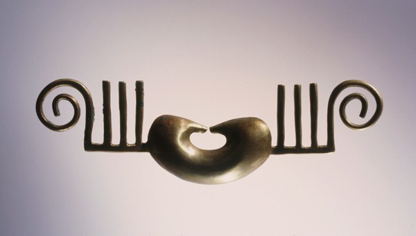 Narino gold nose plug