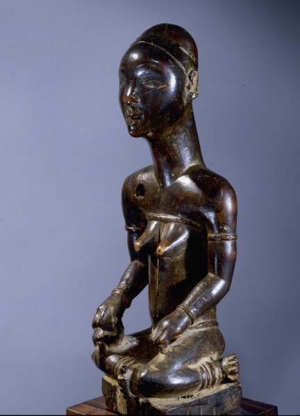 A female figure said to be associated with a cult for the spirit of ancestors