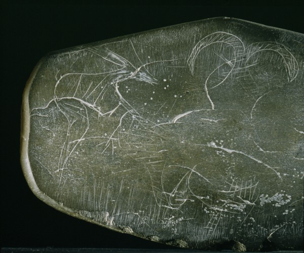Cosmetic palette with finely incised representations of desert animals