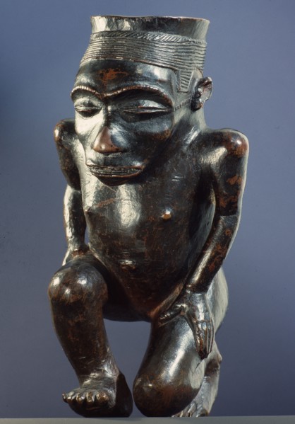 Wooden Luba figure