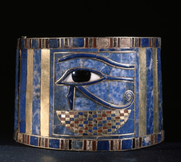 One of a pair of bracelets found on Shoshenq IIs body with representations of the Wedjat eye upon a basket
