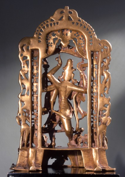 Krishna Venugopala (the cowherd with the flute) framed by a tarana (village gateway) with the columns made up of avatars (incarnations) of Vishnu