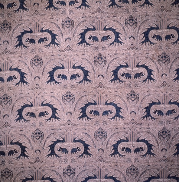 Detail of a batik kain panjang, (a cloth worn about the hips), with a design incorporating the royal emblem of Surakarta