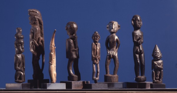 Amulets were used by the Ngaju and neighbouring Dayak peoples to ward off enemies, provide protection in war, and to bring good fortune and health