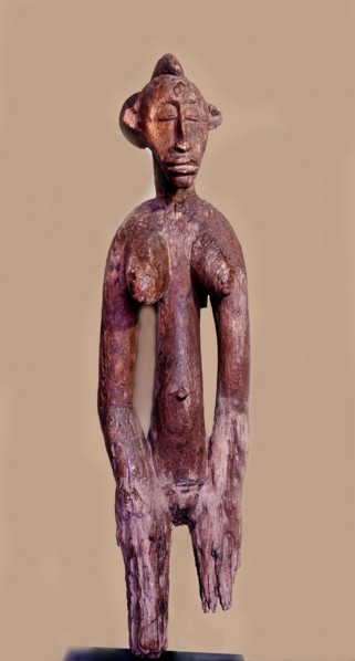 A Senufo figure representing a matrilineal ancestor