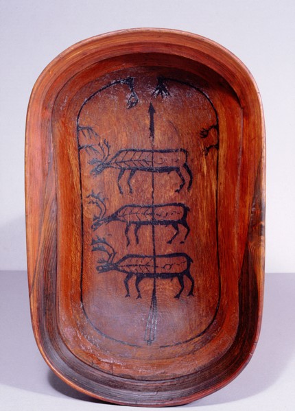 Serving dish decorated with three caribou