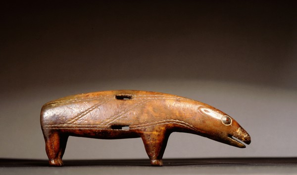 An ivory carving of a polar bear, probably a knife handle