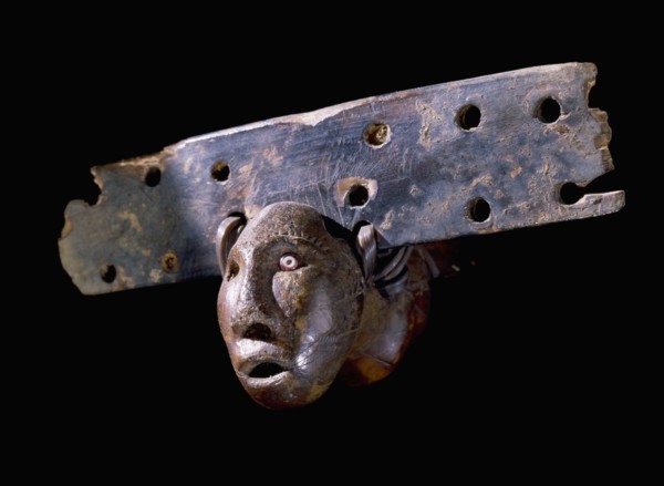Pipe in the shape of a human head