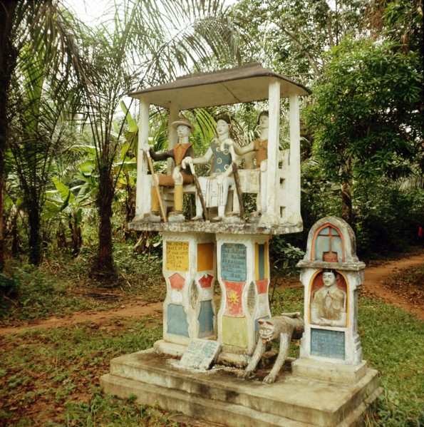 Wealth earned through the palm oil trade in the Niger Delta region financed a fashion for painted cement memorials where the deceased were depicted with the symbols of Christianity and European afflue...