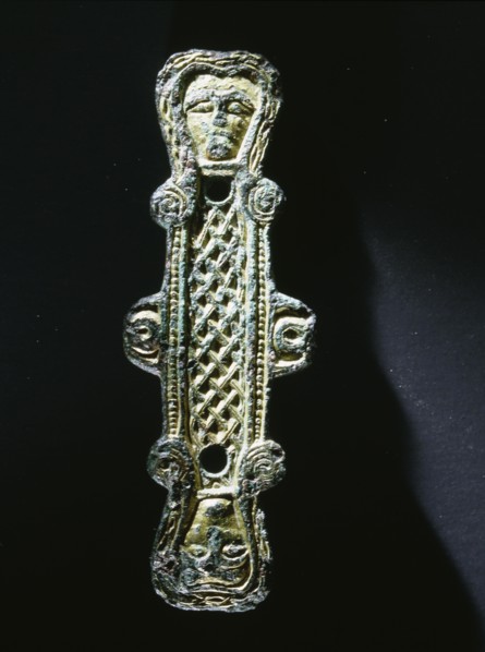 Mount with twin head terminals, probably from a horse bridle