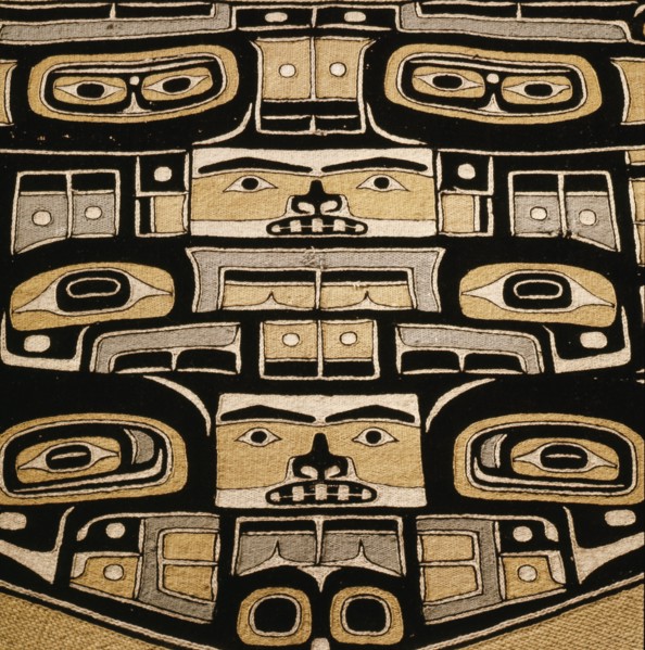 Chilkat cloak with a bear design