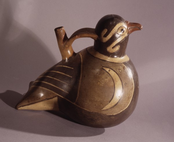 Stirrup spouted effigy jar of a bird, probably an owl