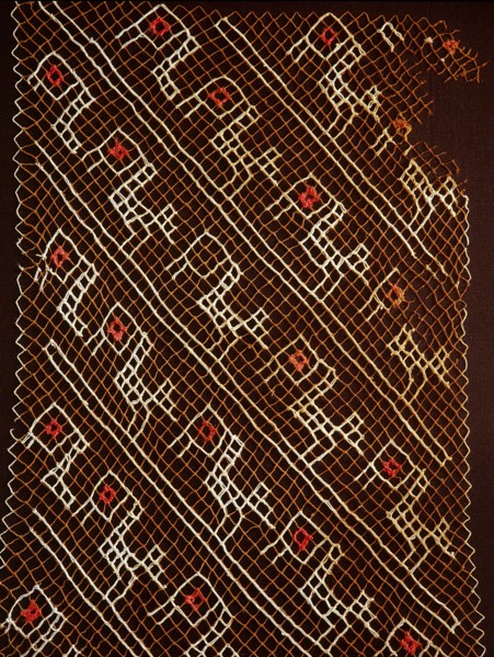 This is a good example of the Chancay style of openwork fabric