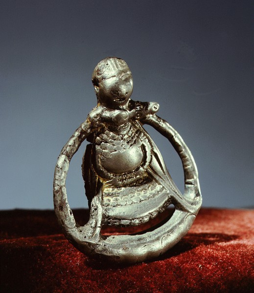 Pendant representing the goddess Freya