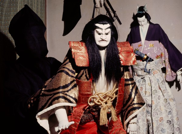 Bunraku puppet and hooded puppet master