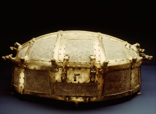 Casket, replica of the original