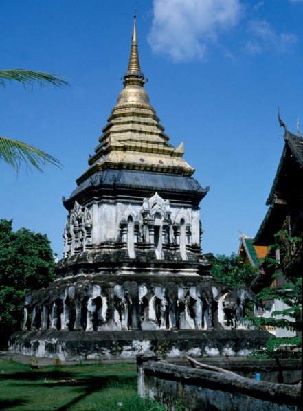Wat Chinag Man, the oldest temple in Chiang Mai