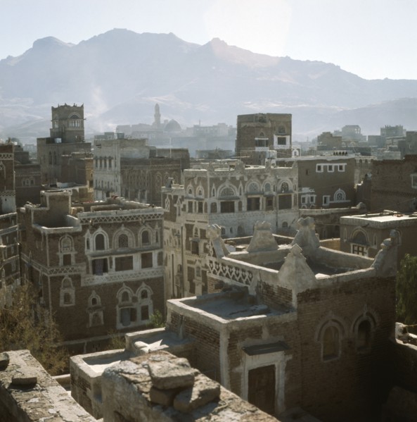 A rooftop view of San'a