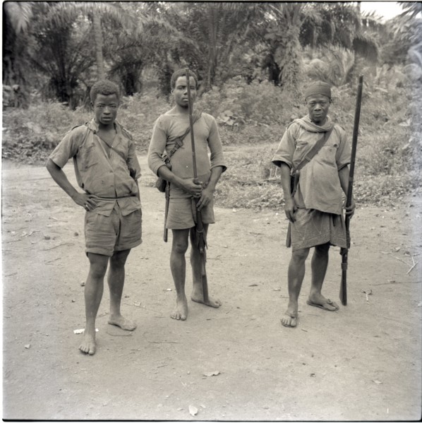 Bangwa hunters