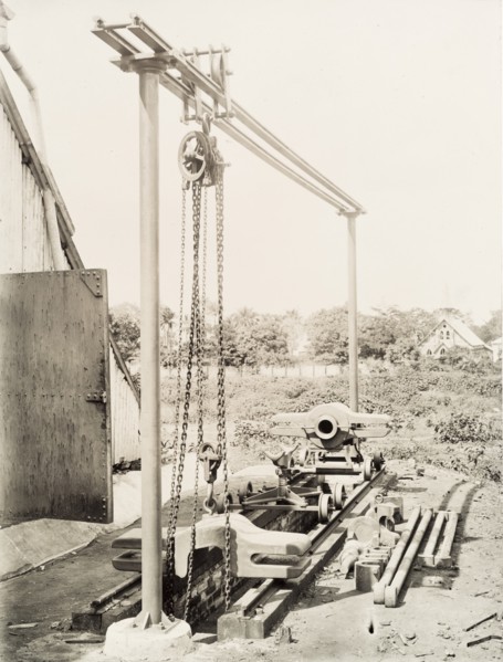 Hydraulic wheel and gantry, Sierra Leone