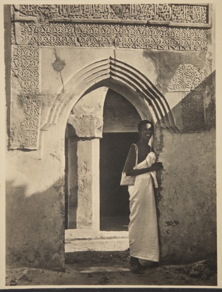Entrance to the Mosque Furka Din, Barawa