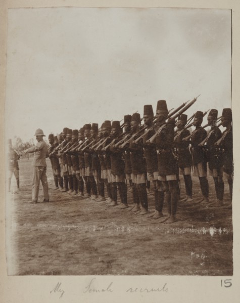 Somali police recruits