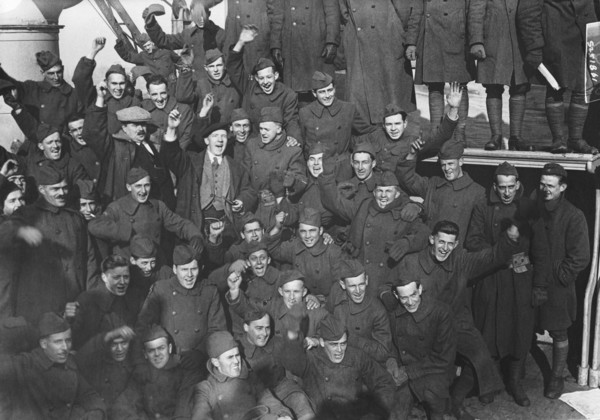 WWI Aviators Return Home