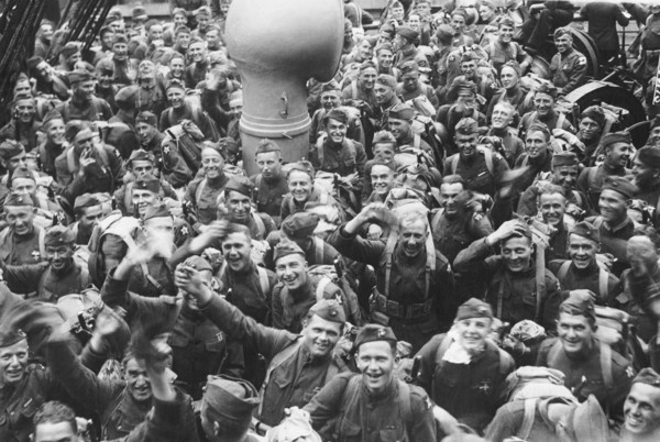 Happy  WWI Marines Return