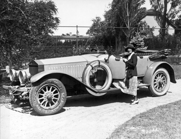 Mabel Normand In A Rolls Royce