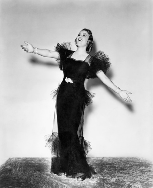 Opera Star Grace Moore Sings