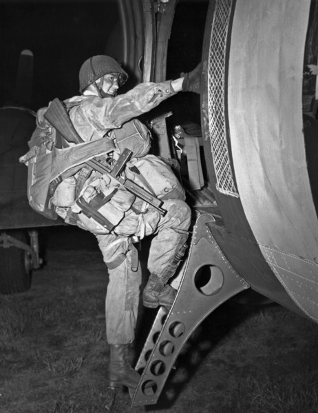 D-Day Paratrooper Ready