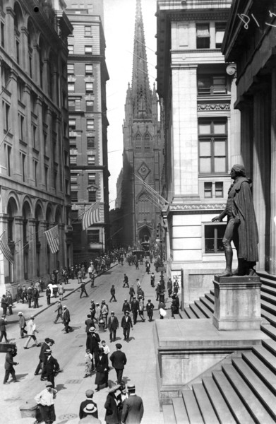Looking West On Wall Street