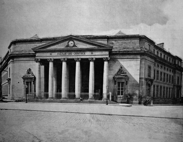 Palais de justice in caen